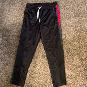 🔴 Gucci theme Track pants 🔴